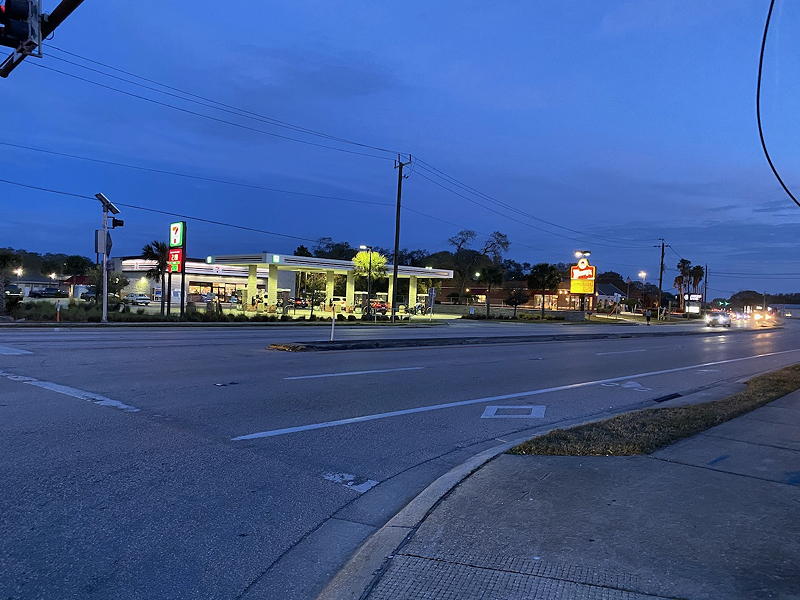 There was a 24-hour 7-11 store and a Wendy's restaurant across Route A1A from the St. Augustine Beach KOA campground.